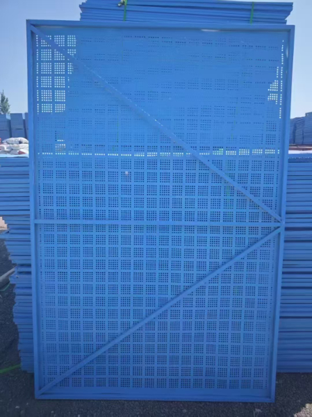 中建藍(lán)爬架網(wǎng).jpg 中建藍(lán)爬架網(wǎng).jpg